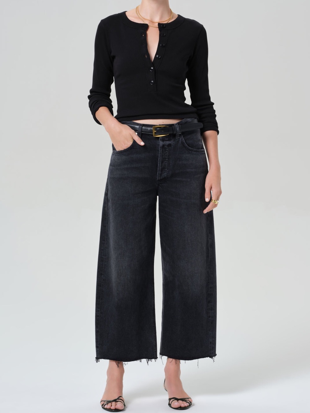 Citizens Of Humanity Ayla in Bronson Raw Hem Crop Bowed Barrel Leg Jeans 29
